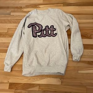v i n t a g e ::
 Pittsburgh pitt vintage sweatshirt 🍬✨